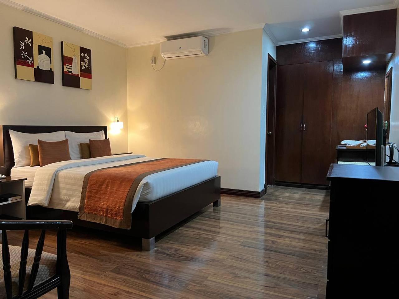 Subic Residencias Olongapo Zewnętrze zdjęcie