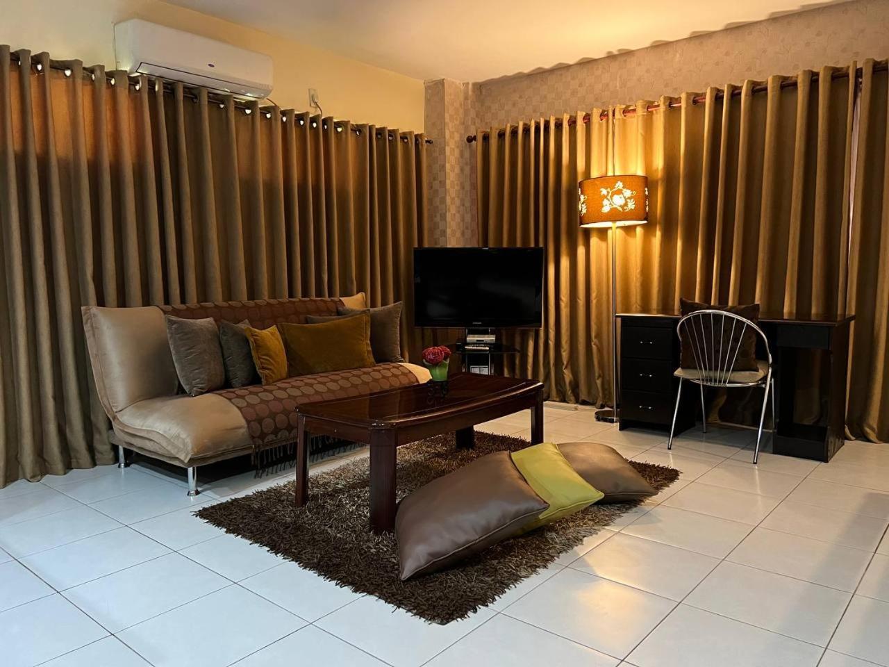 Subic Residencias Olongapo Zewnętrze zdjęcie
