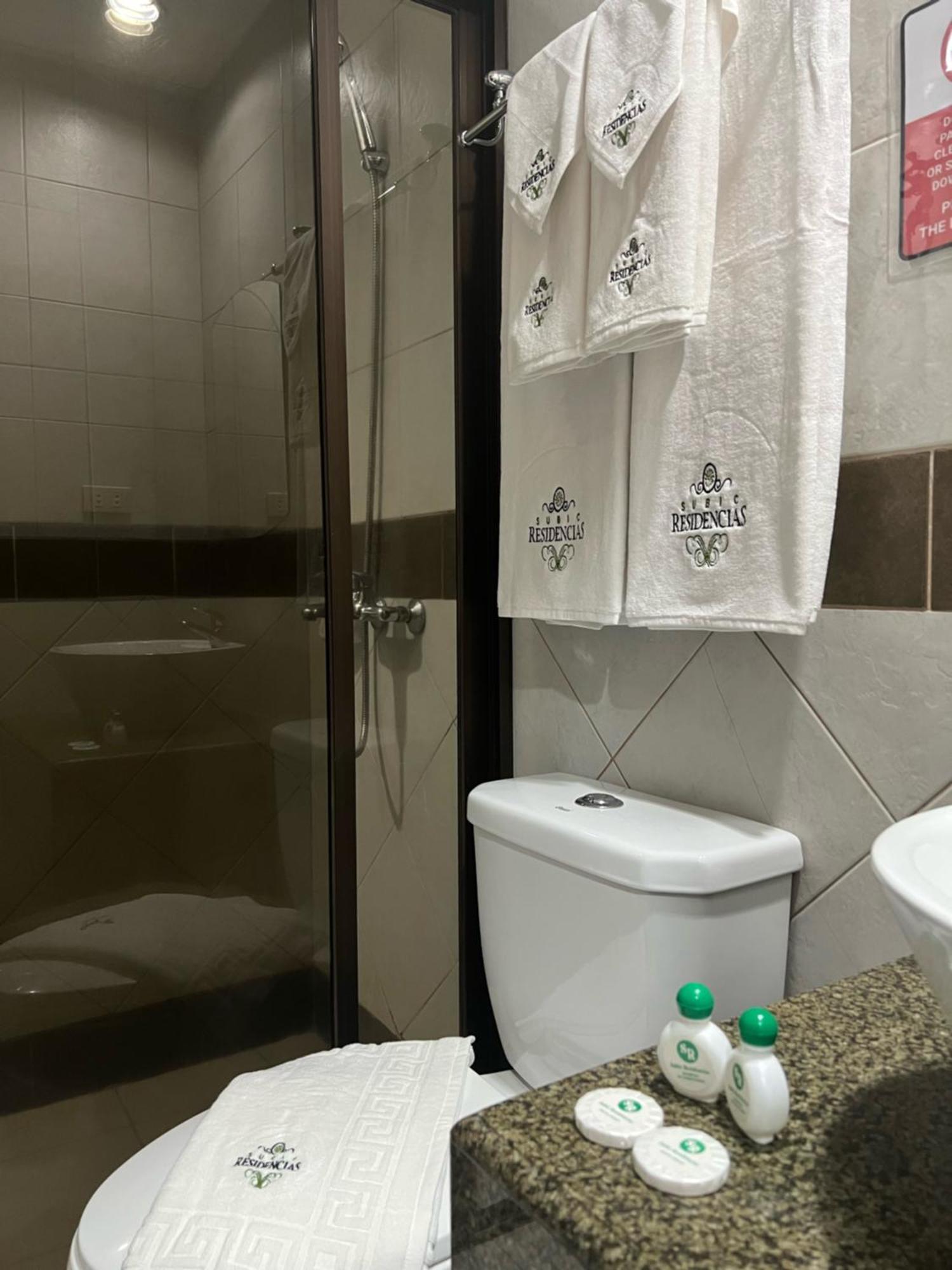 Subic Residencias Olongapo Zewnętrze zdjęcie